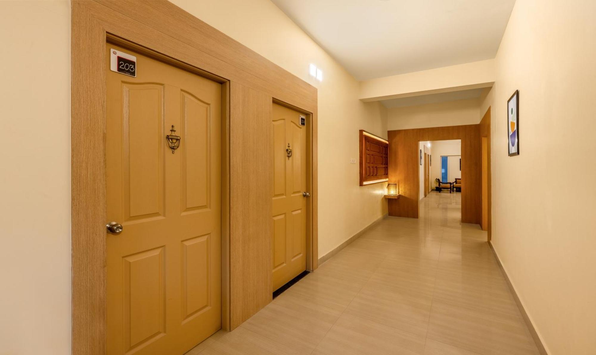 Treebo Nestlay Rooms, Nungambakkam Madrás Exterior foto